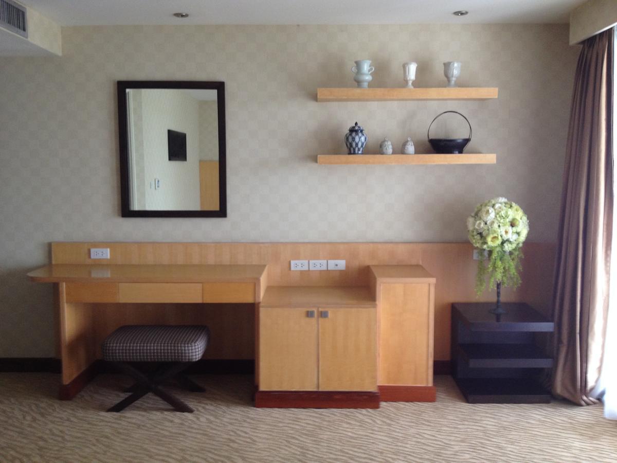 Gardengrove Suites Bangkok Zimmer foto